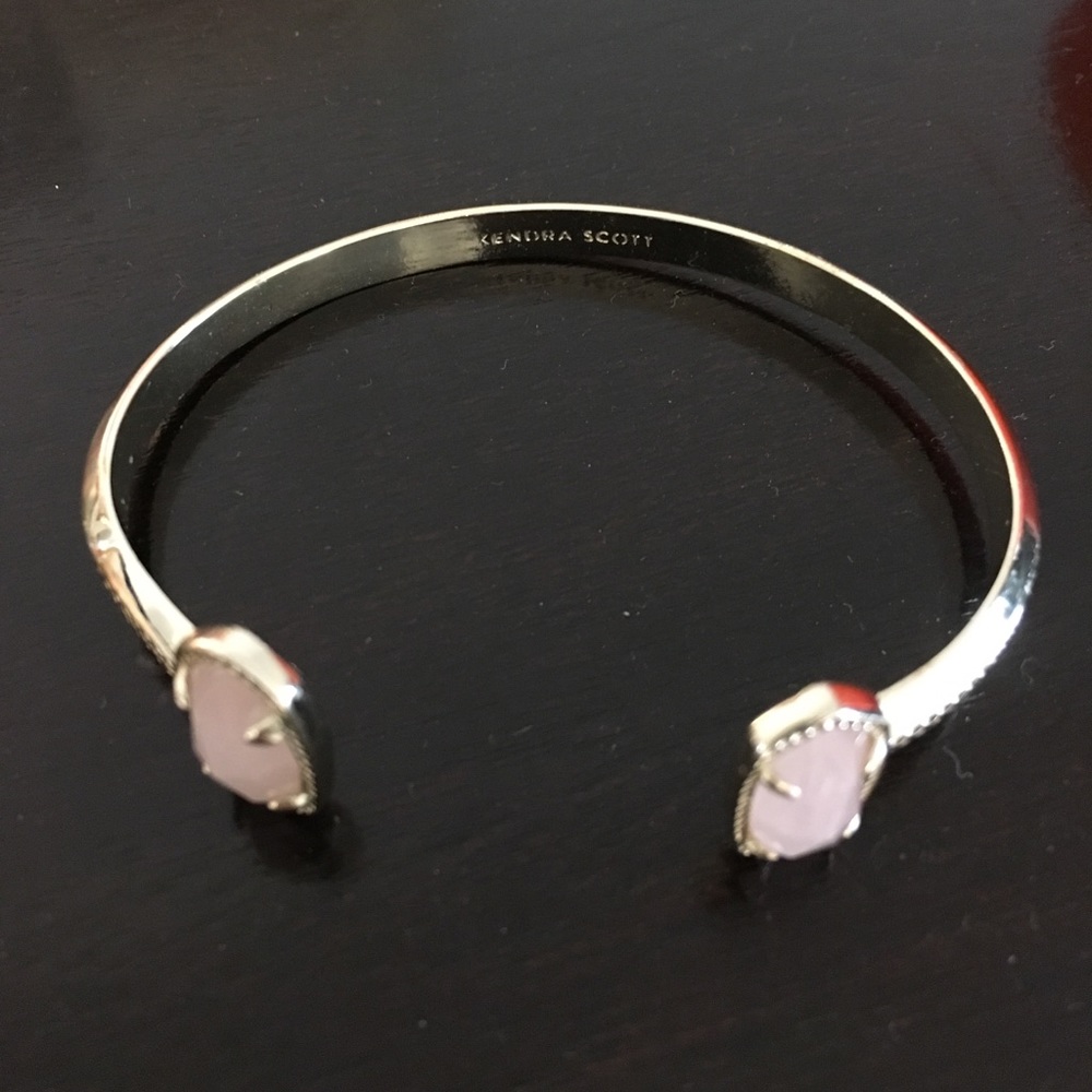 Kendra Scott bracelet